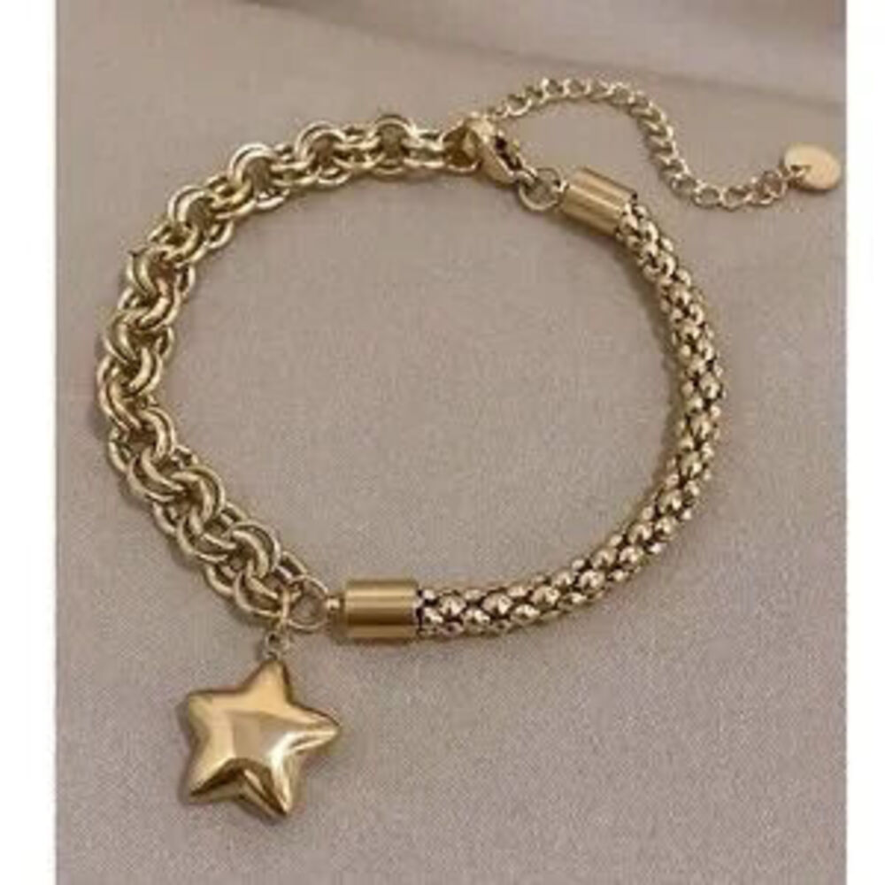 Luxe Valentines Gold Tone Stainless Steel Star Chain Bracelet